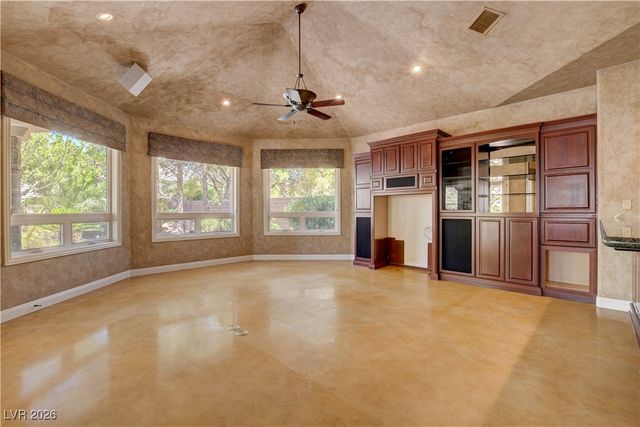 9625 Grand Isle Lane, Las Vegas, NV 89144