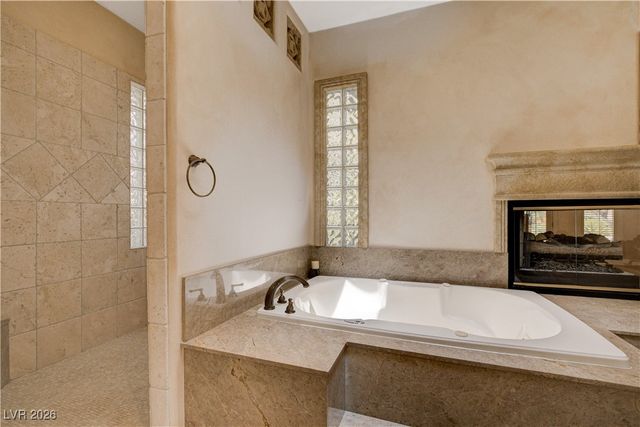 9625 Grand Isle Lane, Las Vegas, NV 89144