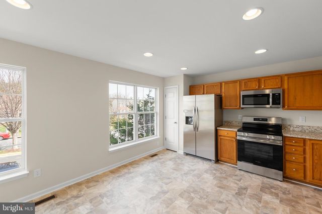 1010 PENDLETON LN, Strasburg, VA 22657