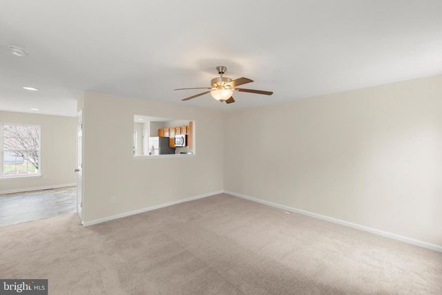 1010 PENDLETON LN, Strasburg, VA 22657