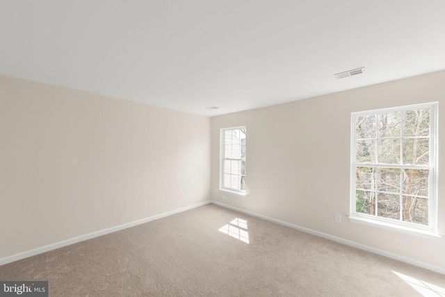 1010 PENDLETON LN, Strasburg, VA 22657