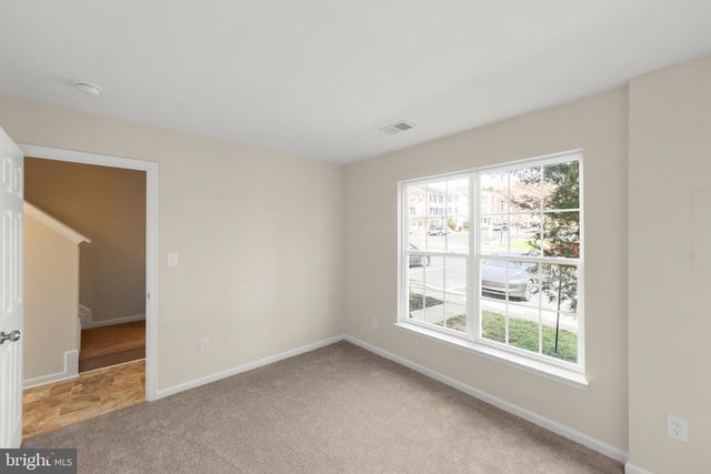 1010 PENDLETON LN, Strasburg, VA 22657