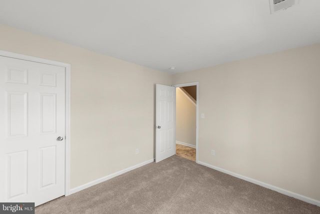 1010 PENDLETON LN, Strasburg, VA 22657