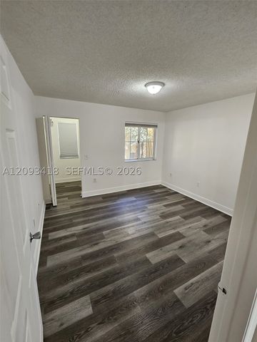2451 Centergate Dr 204, Miramar, FL 33025