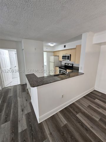 2451 Centergate Dr 204, Miramar, FL 33025