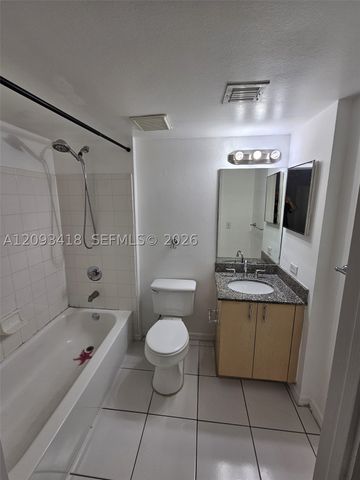 2451 Centergate Dr 204, Miramar, FL 33025