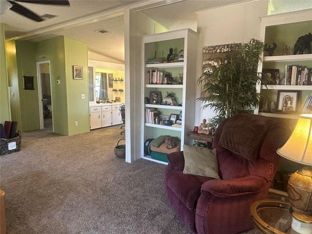 25040 BETTON HILL, Leesburg, FL 34748