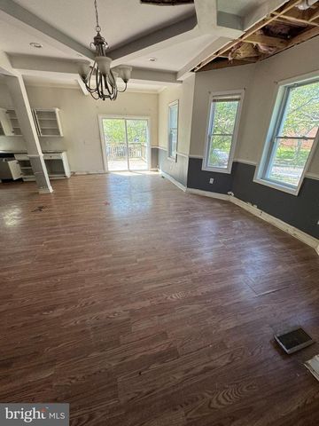3219 CARLISLE AVE, Baltimore, MD 21216