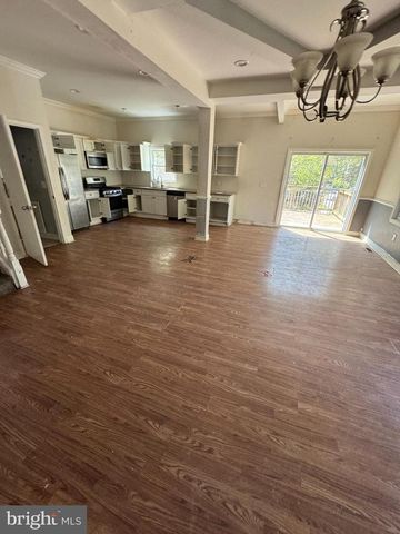 3219 CARLISLE AVE, Baltimore, MD 21216