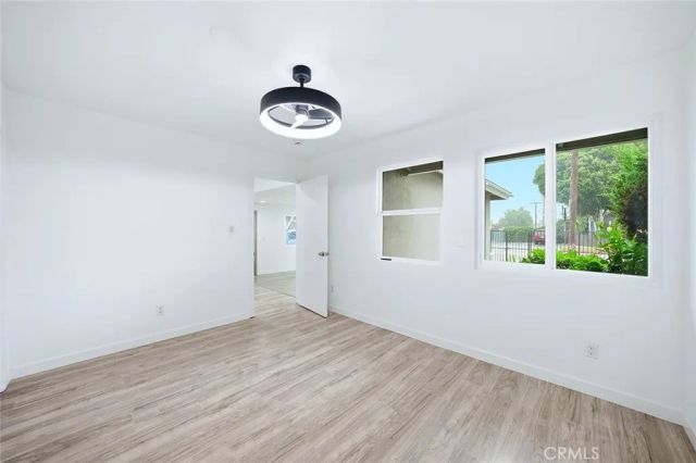 12815 S San Pedro Street, Los Angeles, CA 90061