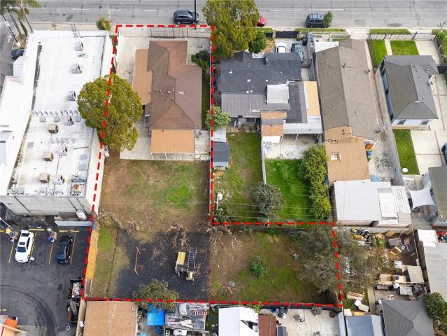 12815 S San Pedro Street, Los Angeles, CA 90061