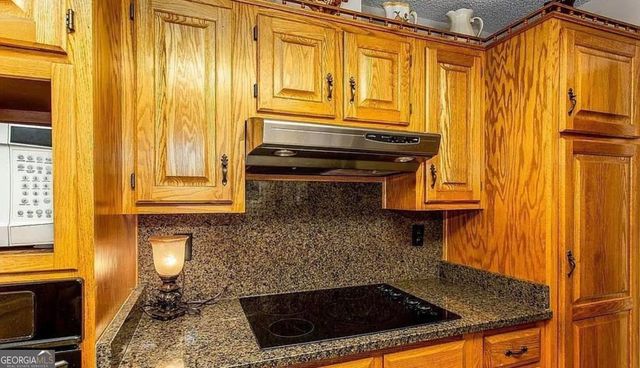 244 Woodridge Way, Royston, GA 30662