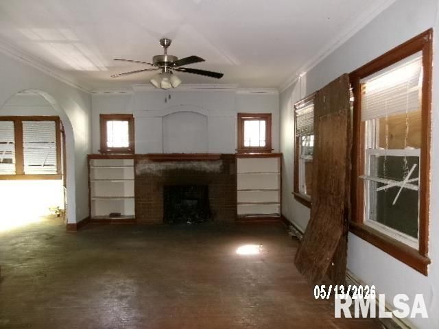 109 E GIFT Avenue, Peoria, IL 61603