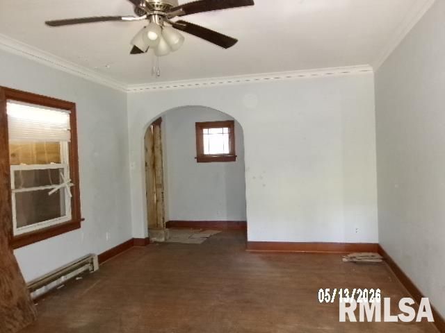 109 E GIFT Avenue, Peoria, IL 61603