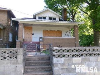 109 E GIFT Avenue, Peoria, IL 61603
