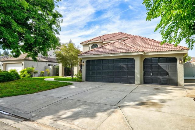 3668 W Ellery Avenue, Fresno, CA 93711