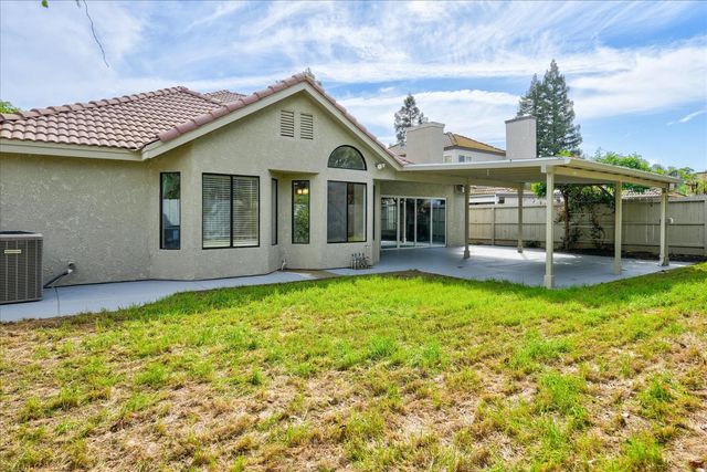 3668 W Ellery Avenue, Fresno, CA 93711