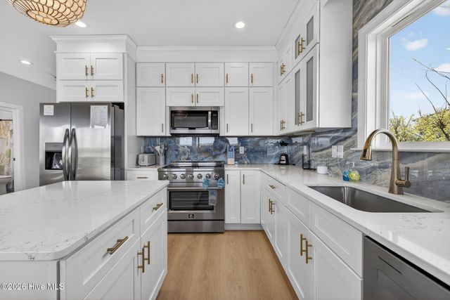 109 Old Village Lane, Sneads Ferry, NC 28460