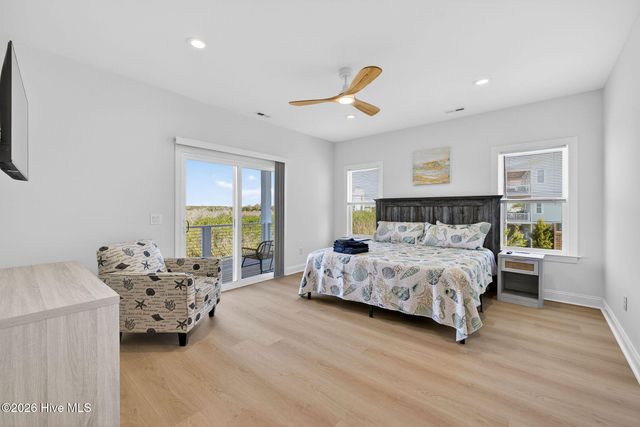 109 Old Village Lane, Sneads Ferry, NC 28460