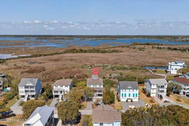 109 Old Village Lane, Sneads Ferry, NC 28460