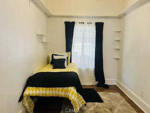 824 N Willis, Visalia, CA 93291