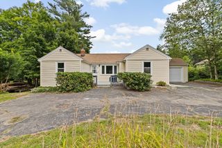 601 Hingham St, Rockland, MA 02370