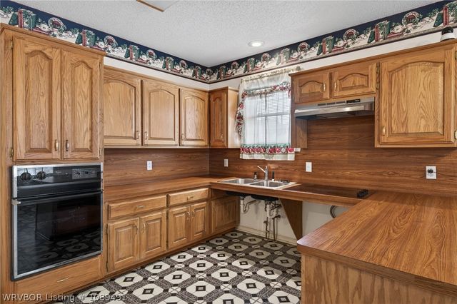 1133 E highway 45, Fort Smith, AR 72916