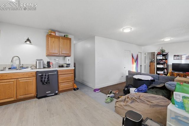 1011 W Pikes Peak Avenue, Colorado Springs, CO 80904