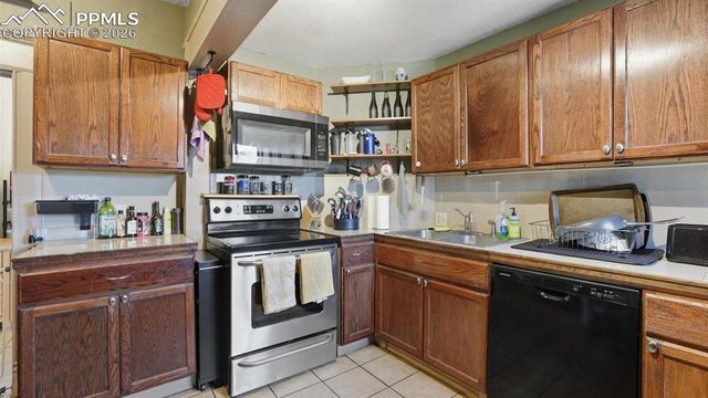 1011 W Pikes Peak Avenue, Colorado Springs, CO 80904