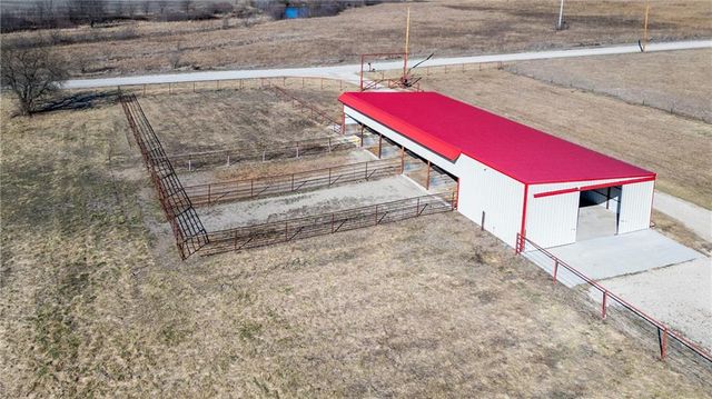 7406 SW Docking Road, Auburn, KS 66402