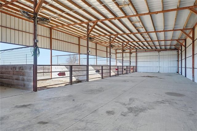 7406 SW Docking Road, Auburn, KS 66402
