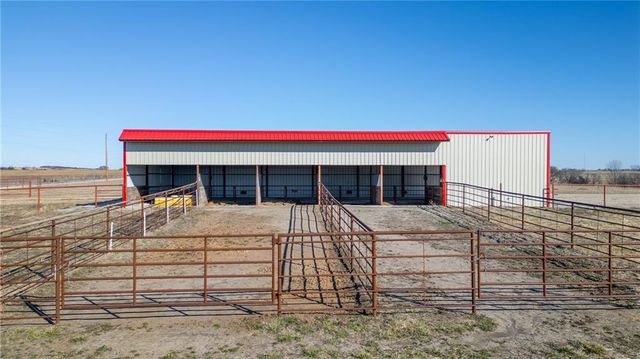 7406 SW Docking Road, Auburn, KS 66402