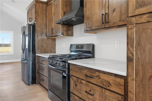 7406 SW Docking Road, Auburn, KS 66402