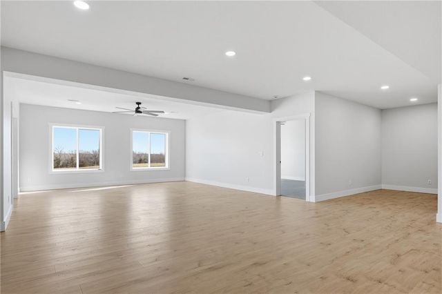 7406 SW Docking Road, Auburn, KS 66402