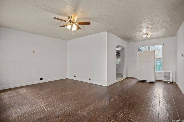 119 Freiling, San Antonio, TX 78213