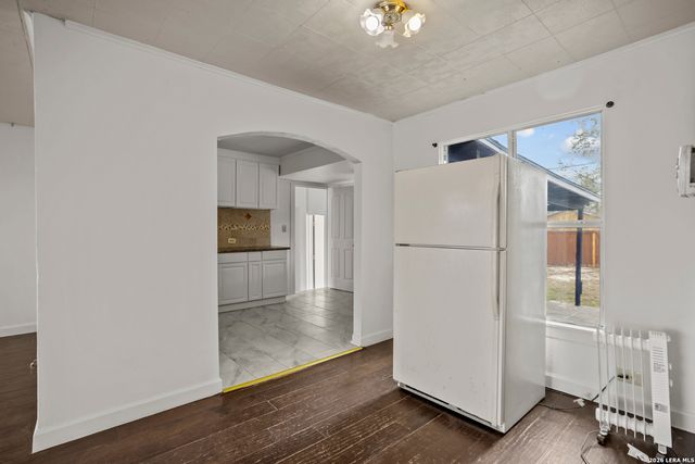 119 Freiling, San Antonio, TX 78213