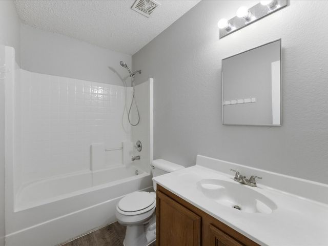 8133 Montecito Drive, Denton, TX 76210