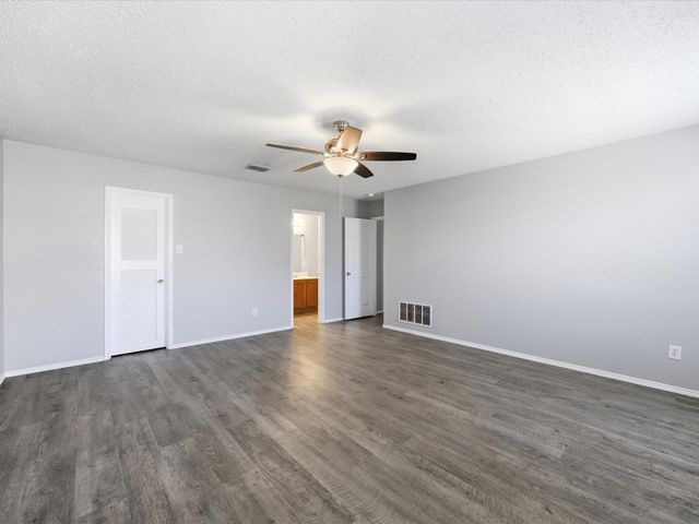 8133 Montecito Drive, Denton, TX 76210