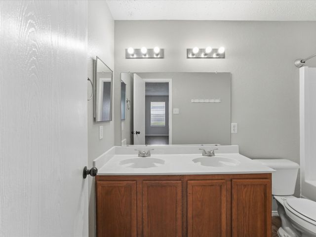 8133 Montecito Drive, Denton, TX 76210