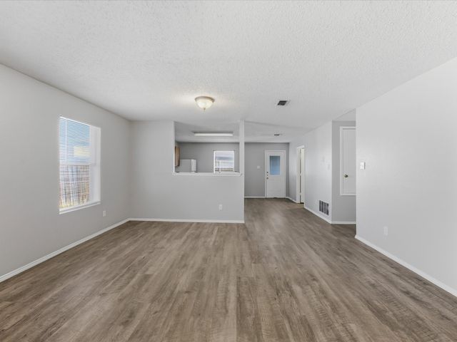 8133 Montecito Drive, Denton, TX 76210