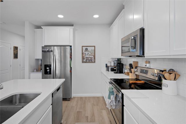 5002 RAIN SHADOW DRIVE, St Cloud, FL 34772