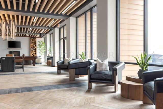 505 OAK Street N 511, Fargo, ND 58102