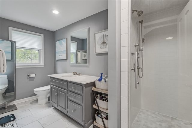 71 Tree Top Dr, Springfield Twp., NJ 07081