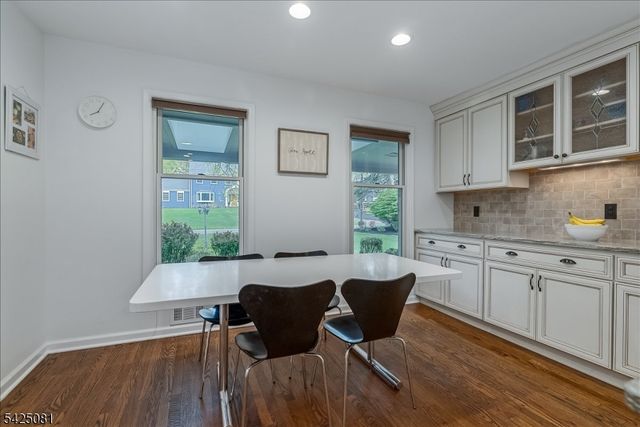 71 Tree Top Dr, Springfield Twp., NJ 07081