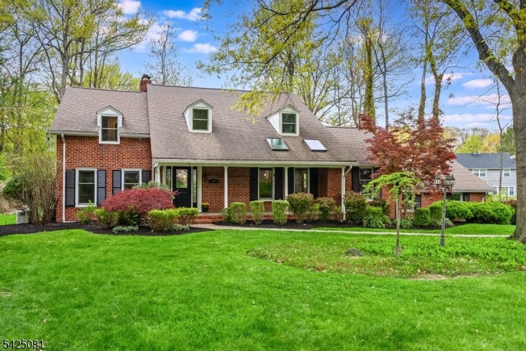 71 Tree Top Dr, Springfield Twp., NJ 07081