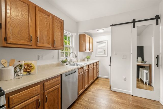 53 Henderson St, Arlington, MA 02474