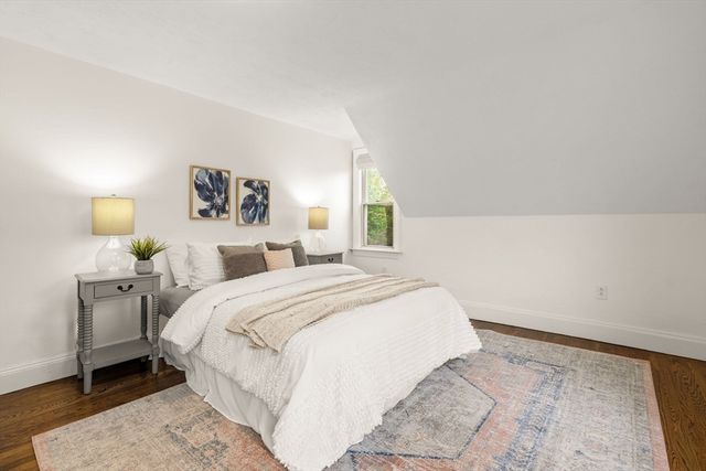 53 Henderson St, Arlington, MA 02474