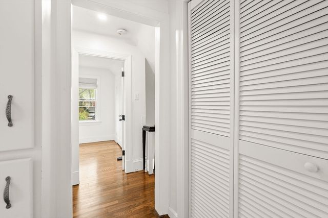 53 Henderson St, Arlington, MA 02474