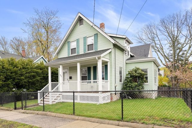 53 Henderson St, Arlington, MA 02474