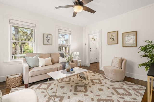 53 Henderson St, Arlington, MA 02474